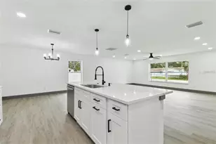 6701 E 19th Ave, Tampa, FL 33619 - Photo 16