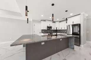 211 Dolphin Point, Clearwater, FL 33767 - Photo 24