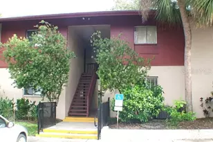 8609 N Champlain Ct, Tampa, FL 33614 - Photo 1