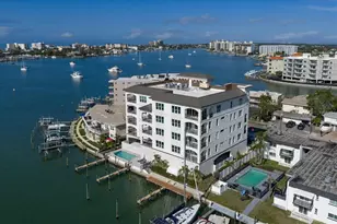 211 Dolphin Point, Clearwater Beach, FL 33767 - Photo 30