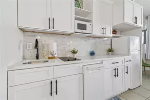 611 Destiny Dr, Ruskin, FL 33570 - Photo 12