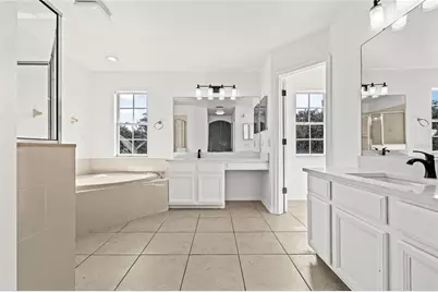 8212 Cypress Breeze Way, Tampa, FL 33647 - Photo 36