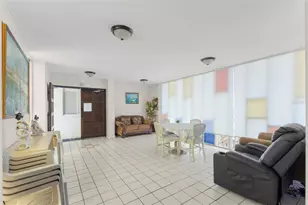 1001 Pearce Dr, Clearwater, FL 33764 - Photo 22