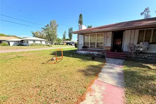 1600 27th Ave S, Saint Petersburg, FL 33712 - Photo 2