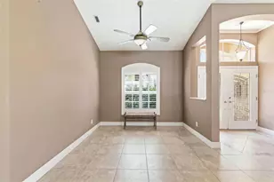 8817 Wavyedge Ct, Trinity, FL 34655 - Photo 8