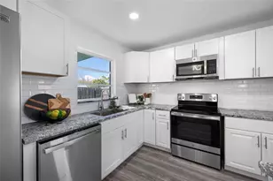 4916 Carlyle Rd, Tampa, FL 33615 - Photo 14