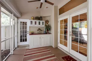 380 Fan Palm Ct NE, Saint Petersburg, FL 33703 - Photo 36