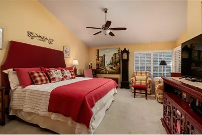 380 Fan Palm Court NE, Saint Petersburg, FL 33703 - Photo 22