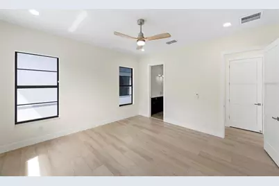 4543 26th Avenue S, Saint Petersburg, FL 33711 - Photo 38