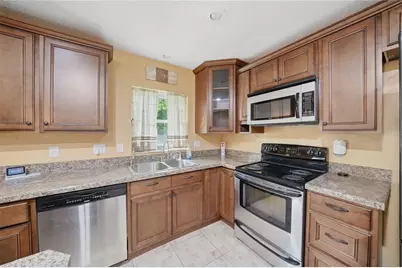 2327 Sean Lane, Lakeland, FL 33812 - Photo 12