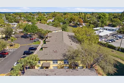 192 Coquina Bay Drive, Saint Petersburg, FL 33705 - Photo 38