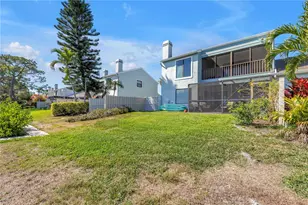 1052 Sanabel Ct NE, Saint Petersburg, FL 33702 - Photo 28