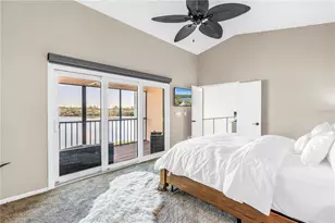 1052 Sanabel Ct NE, Saint Petersburg, FL 33702 - Photo 8