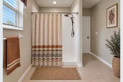 6342 Cobble Bliss Street, Zephyrhills, FL 33541 - Photo 26