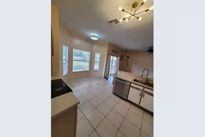 27640 Breakers Drive, Wesley Chapel, FL 33544 - Photo 8