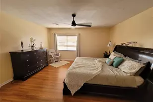 27640 Breakers Dr, Wesley Chapel, FL 33544 - Photo 18