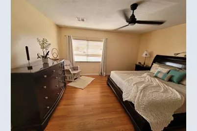 27640 Breakers Drive, Wesley Chapel, FL 33544 - Photo 18