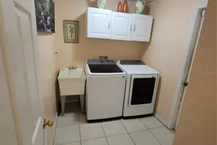 27640 Breakers Dr, Wesley Chapel, FL 33544 - Photo 58