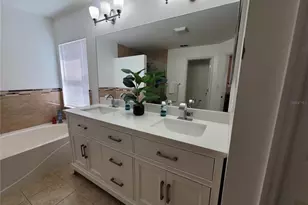 27640 Breakers Dr, Wesley Chapel, FL 33544 - Photo 36