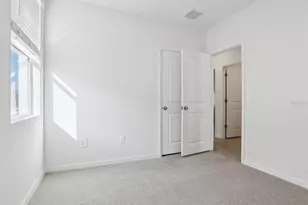 11337 Bellewood Ter, Parrish, FL 34219 - Photo 10