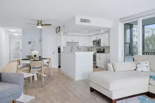 1848 Shore Dr S, South Pasadena, FL 33707 - Photo 10