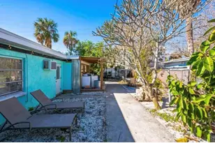 756 Mandalay Ave, Clearwater Beach, FL 33767 - Photo 18