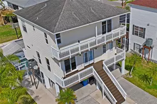 402 Shore Dr W, Oldsmar, FL 34677 - Photo 36