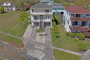 402 Shore Dr W, Oldsmar, FL 34677 - Photo 60