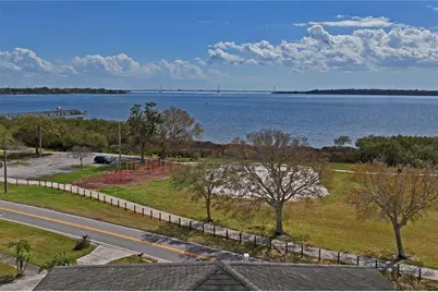 402 Shore Drive W, Oldsmar, FL 34677 - Photo 44