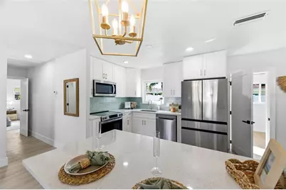 5220 27th Avenue N, Saint Petersburg, FL 33710 - Photo 8