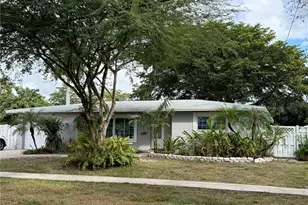 410 SW 56th Ave, Plantation, FL 33317 - Photo 1