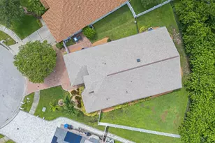 876 Addison Dr NE, Saint Petersburg, FL 33716 - Photo 50