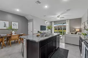 33083 Frosted Clover Wy, Wesley Chapel, FL 33545 - Photo 32