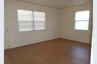 1221 SE Carnahan Avenue, Arcadia, FL 34266 - Photo 6