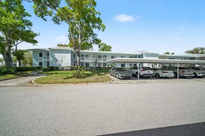 303 Martha Lane #303, Oldsmar, FL 34677 - Photo 2