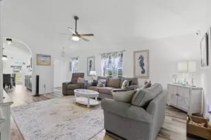 86 Highland Rd, Tarpon Springs, FL 34689 - Photo 8