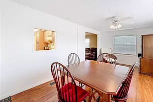 10184 106th Ave, Largo, FL 33773 - Photo 12