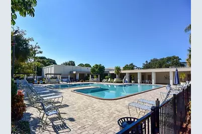 5750 80th Street N #D103, Saint Petersburg, FL 33709 - Photo 20