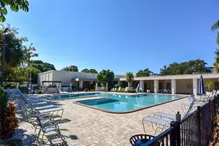 5750 80th St N, Saint Petersburg, FL 33709 - Photo 20