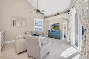 906 Landmark Circle S, Tierra Verde, FL 33715 - Photo 8
