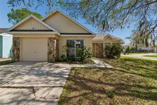 8301 Iberia Pl, Tampa, FL 33637 - Photo 2