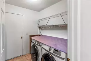 6111 Heroncrest Ct, Lithia, FL 33547 - Photo 14