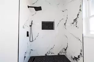 1832 Greenhill Dr, Clearwater, FL 33755 - Photo 10