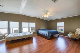 306 Snook Ct, Oldsmar, FL 34677 - Photo 18