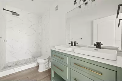 18006 Villa Creek Drive, Tampa, FL 33647 - Photo 8