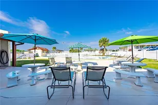 37827 Mission Hills Ave, Zephyrhills, FL 33541 - Photo 36