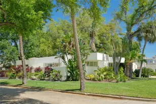 4223 W Cleveland St, Tampa, FL 33609 - Photo 4