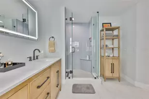 3925 W Vasconia St, Tampa, FL 33629 - Photo 26