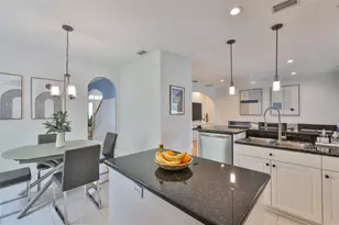 3925 W Vasconia St, Tampa, FL 33629 - Photo 18