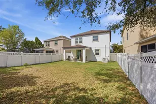32692 Windelstraw Dr, Wesley Chapel, FL 33545 - Photo 28